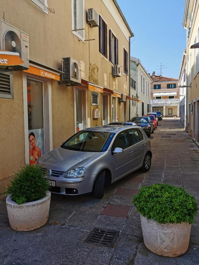 Mirta Deluxe: Seaside Serenity * Novigrad (Istria)
