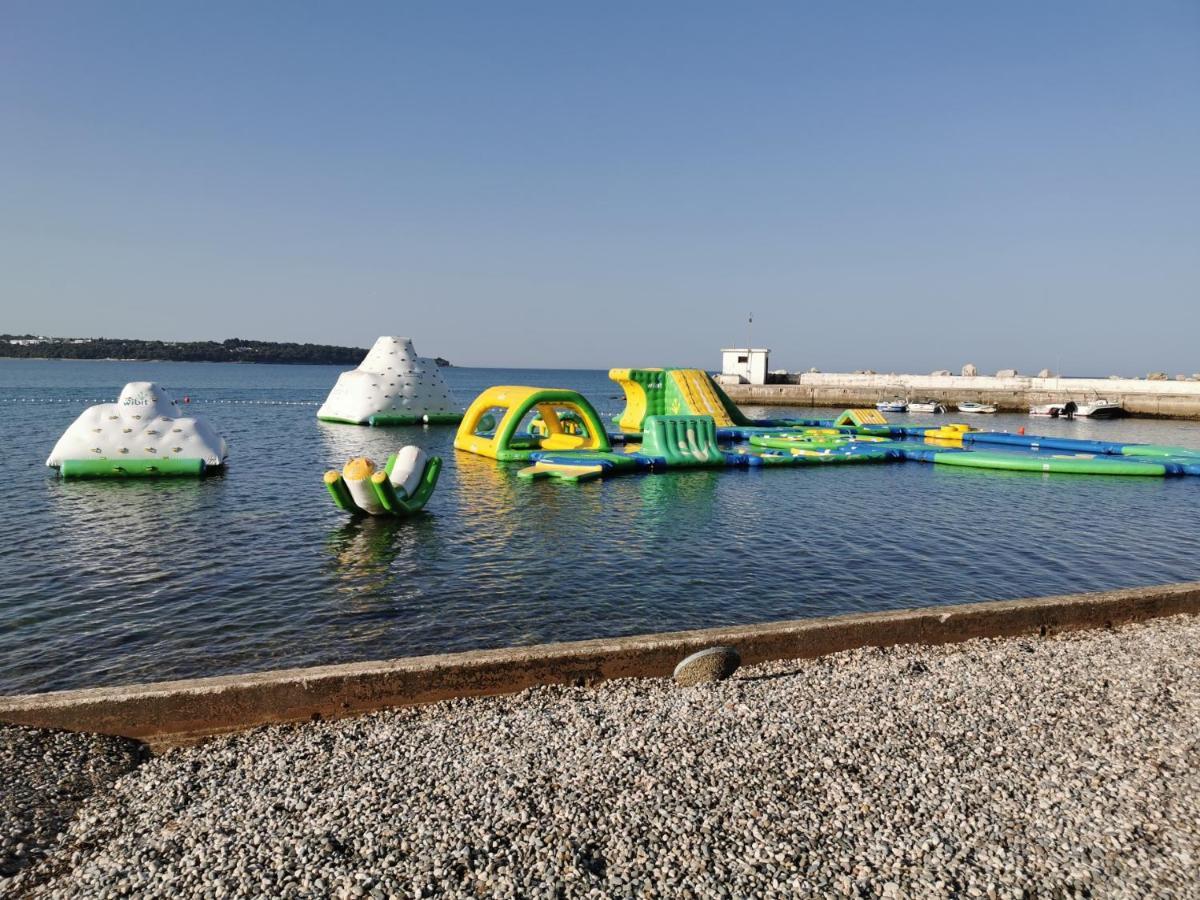 Mirta Deluxe: Seaside Serenity *